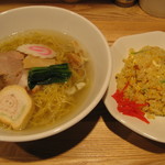 ラーメン 津つ井軒 - 