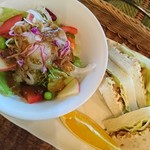 珈琲屋 カフェモカ - クルミサンド７８０円