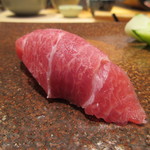 天寿し - 一貫目 鮪