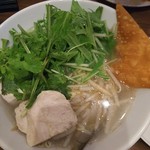 タイ料理 ギンカーオ - クイティオナム