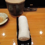 天寿し - 二本目のおしぼり