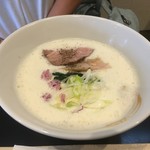 麺者すぐれ - 絶品鶏白湯スープの鶏そば