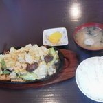 びっくり焼き亭 - びっくり焼きランチ７５０円