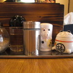 韃靼ラーメン 一秀 - 一秀　卓上調味料