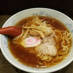 麗紅 - ラーメン  580円