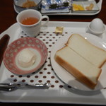 HOTEL LiVEMAX BUDGET - 料理写真:洋食