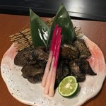 横浜 地鶏と個室 兼政 - 宮崎名物・熟成鶏の炭火焼