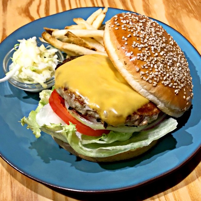 Ban Burger 銀座八丁堀 八丁堀 ハンバーガー 食べログ