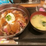 KITCHEN 鑓水商店 - 日替わり、ローストビーフ丼