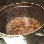 USHIGORO S. - 田村牛ザブトンと実山椒の至高牛丼の煮込んだお肉