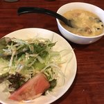 大衆中遊華食堂 八戒 - スープとサラダも付くよ〜
