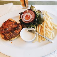 37 Steakhouse & Bar - 