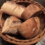 ビストロ マチュリスタ - パン