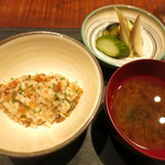 傳 - 江戸前穴子の土鍋炊き込みご飯　赤出汁　香の物