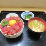 市場食堂 - 中落ち丼