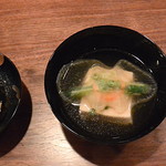 味勧屋 - 鱧とたまねぎのしんじょう 胡麻豆腐のお椀