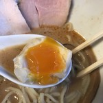 らぁ麺 飛鶏 - 味玉アップ