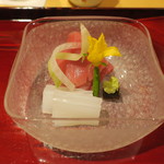 銀座 しのはら - お造り：鮪と槍烏賊 いしかげ貝2