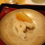 銀座 しのはら - お造り：鮪と槍烏賊 いしかげ貝4