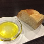 アルキオーネ - このフォッカチャは最高に美味しいです！