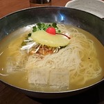 炭火焼肉 河内屋 - ◆特製冷麺(中)　780円(税別)