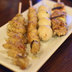 Yakitori No Oogiya - 人気串盛り（４３８円→３９０円＋税）２０１８年８月