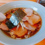 ラーメン処菊忠食堂 - 