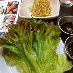 焼肉 親鳥専門店 ばかたれ - お通し