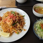 本格タイ料理バル プアン - 