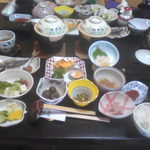 朝ごはん　　これも品数いっぱい・・