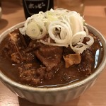 てんぐ - 豚のどて煮(^^)
      美味しかった〜〜(^^)
      
      お酒が進む、にくいやつ（＾ν＾）