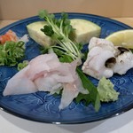 よし春 - 伝助穴子の造りと炙り