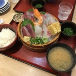 築地食堂源ちゃん - 本日のお刺身定食