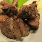 鳥長 - ももやきのアップ