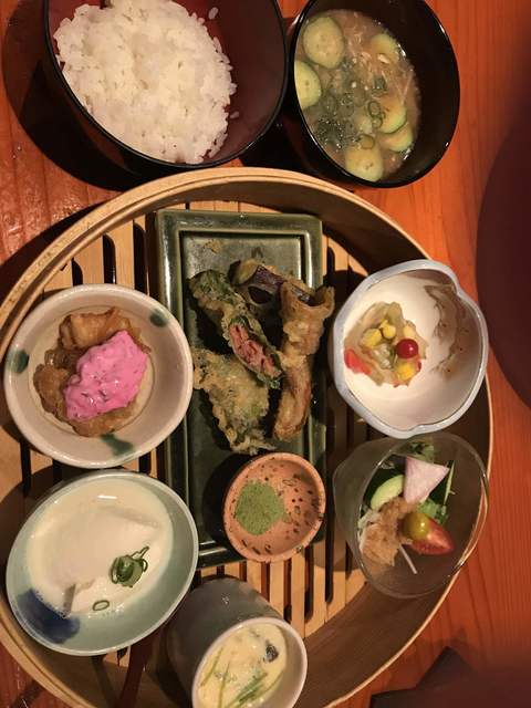 一汁三菜 五感 田窪 居酒屋 食べログ
