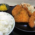 Fukuishi Pakingu Eria Nobori - ・ミックスフライ定食