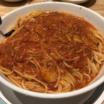 カプリチョーザ - トマトとニンニクのスパゲティ(取り分け)¥1,870+税