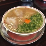 ラーメン げんこつ家 - はじめての玉子ラーメン！
      少しだけマイルドに！