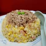 中華料理 丸福 - 斜め前から