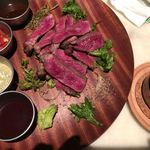 NUTS CAFE TRIP - 牛肉のタリアータ