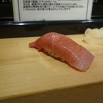 鮨屋とんぼ - 中トロ