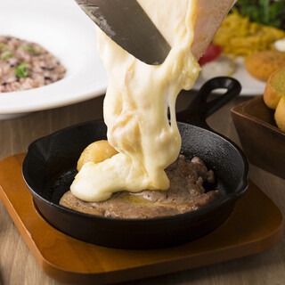 メニュー写真 : CHEESE KITCHEN RACLER 渋谷 （チーズキッチン ラクレ） - 渋谷/チーズ料理 | 食べログ