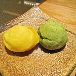 北新地 海櫻 - パンはお料理に合わせて種類を変えて出てきます