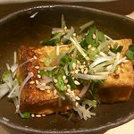 鳥しき - オーダー必須の厚揚げ