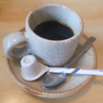 Tonichi - サービスコーヒー