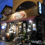 ラ・ピッコラ・ターヴォラ - 外観