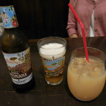 ラ・ピッコラ・ターヴォラ - アントニアーナ、桃ジュース