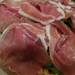 ラ・ピッコラ・ターヴォラ - ピッツァ・ピッコラ・ターヴォラ；アップ