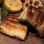 大どころ - 香ばしく焼かれ身はよく脂がのり美味で、皮はカリッと焼かれています。