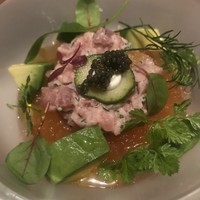 ザ タヴァン グリル＆ラウンジ - 